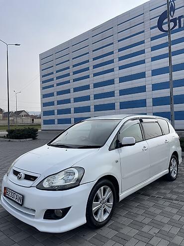 Toyota: Toyota Ipsum: 2004 г., 2.4 л, Автомат, Бензин, Минивэн — 2