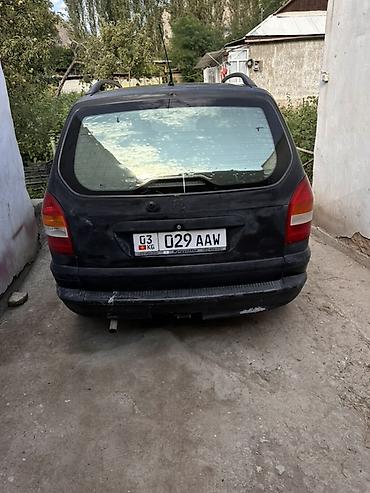 Vauxhall: Opel Zafira: 2000 г., 2.2 л, Кол менен иштөөчү, Бензин, Универсал — 2