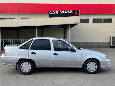 Daewoo: Daewoo Nexia: 2011 г., 1.6 л, Механика, Бензин, Седан — 4