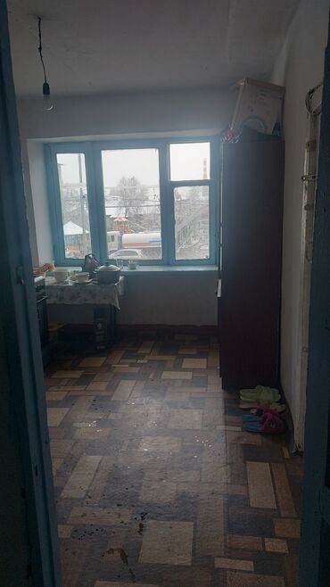 Продажа квартир: 3 комнаты, 48 м², Гостиничный тип, 2 этаж, Старый ремонт — 4