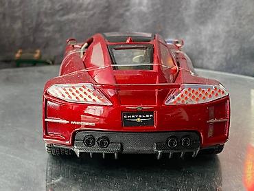 Avtomobil modelləri: 2005 il, 1:24, Dəmir, Ödənişli çatdırılma — 18