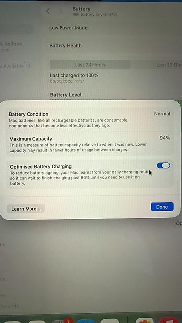 Ноутбуки Apple (MacBook): Прожаю в идеальном состоянии MacBook Pro 14 дюймов серебристый), чип — 2