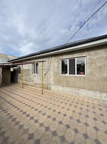 Продажа коттеджей и домов: ✨ Продаётся дом в с. Сокулук ✨ 🏡 Характеристики: • Участок - 7 соток — 2