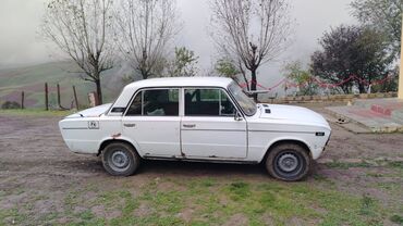 disk teker 15lik: Avtomobil: klassik Lada/VAZ “Jiguli” (4 qapılı sedan), ağ rəng mator