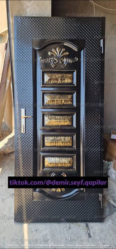 Giriş qapıları: Seyf qapılar Münasib qapılar Dəmir qapı Ev qapıları Çol qapısı — 10