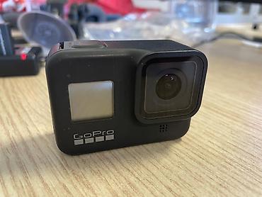 go pro qiymət: 🎥 GoPro HERO 8 – Tam Komplekt Aksesuarlarla Satılır! GoPro HERO 8 — 1