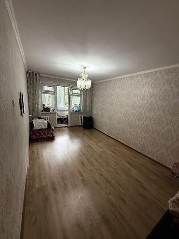 Продажа квартир: 2 комнаты, 44 м², 8 мкр 104 серия, 3 этаж, Косметический ремонт — 2