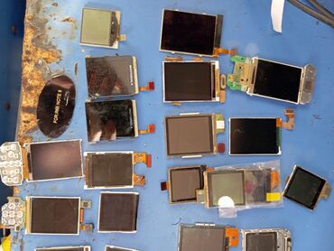 Telefon ekranları: Retro telefonların ekranları — 8