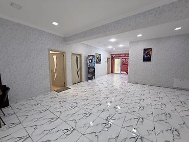 Kommersiya daşınmaz əmlakı: Icarəyə/verilir: İşıqlı ofis/iş otağı - Plan: Uzunsov, ayrı qapılı — 9