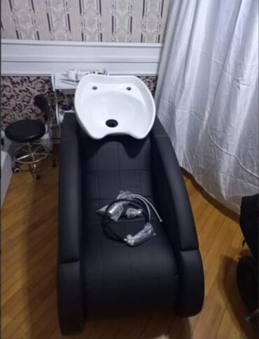 Salon, tibbi kreslolar: Saş yuyulması kreslosu