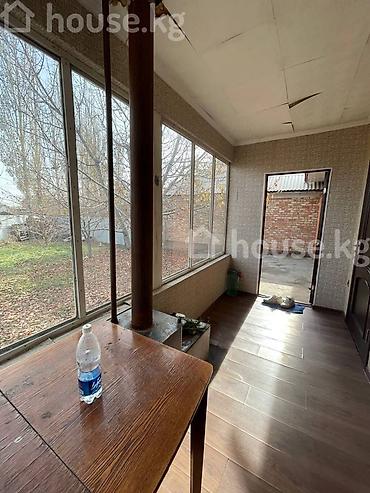 Продажа коттеджей и домов: Продаётся уютный дом в юго‑западной части Бишкека. Описание — 10