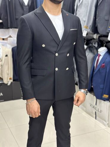 Kostyumlar: Kişi kostyum dəstləri - Klassik və modern kəsimlər: ikicərgəli — 9