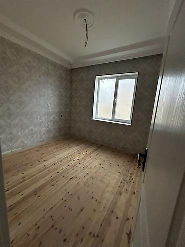 7 8 mkr satilan evler: Tecili Satılır: həyət evi. - 2 sotda 8 daşın üstünde tikilmiş 3 otağ — 7