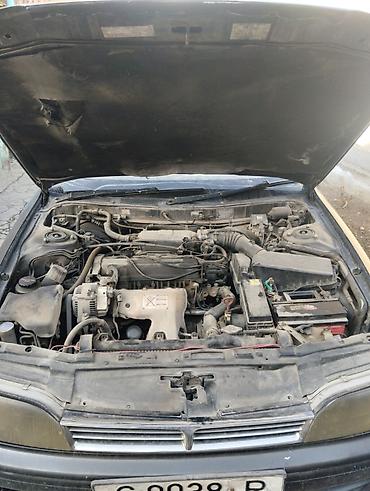 carina e: Toyota Camry: 1993 г., 2 л, Автомат, Бензин, Седан — 8