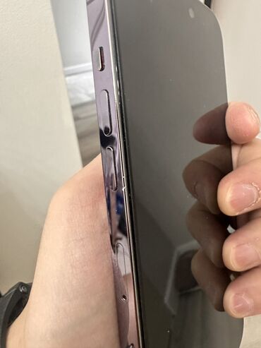 Apple iPhone: IPhone 14 Pro, Б/у, 256 ГБ, Deep Purple, Коробка, Чехол, Кабель, 77 % — 4