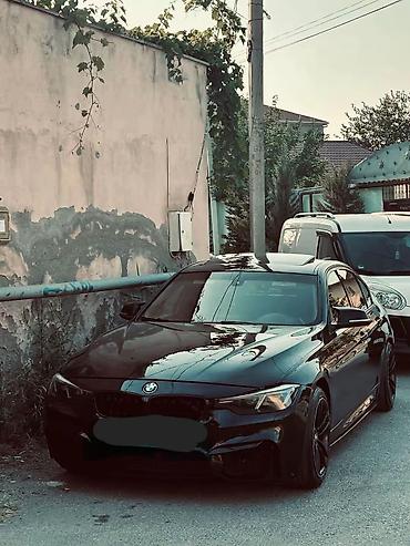 e39 guzgu: BMW sedan – qara rəng, idman üslublu eksteryer - Korpus: 4 qapılı — 1