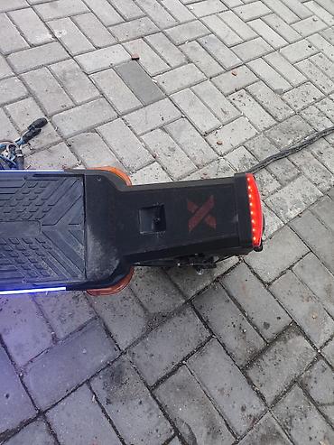 dvd disk: İşlənmiş Elektrik samokat 11", > 1000 Vt, > 45 km/s — 8