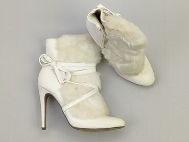 białe dopasowana bluzki: Ankle boots for women, 38, condition - Good