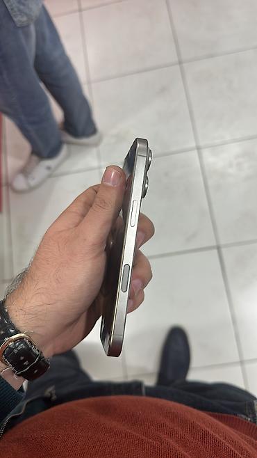 mac utu feni: IPhone 16 Pro, 256 GB, Natural Titanium — 1