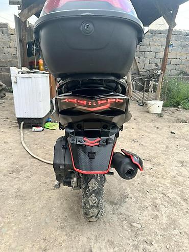 kugoo kirin m5 pro: Скутер городской, тюнингованный, черный с красными акцентами — 4