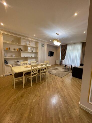 купить квартиру микрорайон баку: 3 комнаты, Новостройка, м. 20 января, 148 м²
