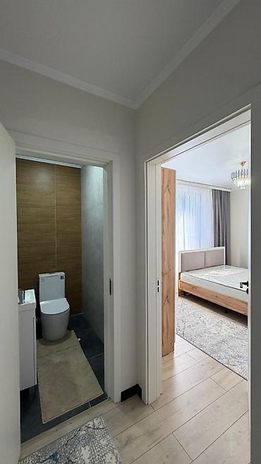 элитка район пишпек: 🏡 Сдаётся 3-комнатная квартира на длительный срок 📍 Район: Пишпек, ЖК — 4