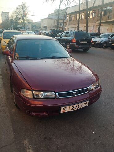 mazda 626 кронос: Mazda Cronos: 1993 г., 1.8 л, Механика, Бензин, Хетчбек