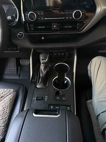хюндай туксон 2017: Toyota Highlander: 2021 г., 3.5 л, Автомат, Бензин, Кроссовер — 4