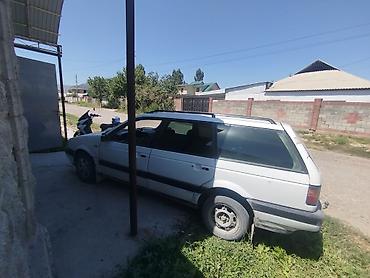 pass: Volkswagen Passat: 1988 г., 1.8 л, Бензин — 5