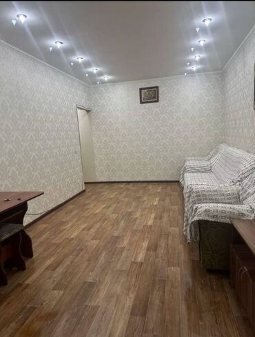 я ищу квартиру на долгий срок: 1 комната, Агентство недвижимости, Без подселения, С мебелью частично