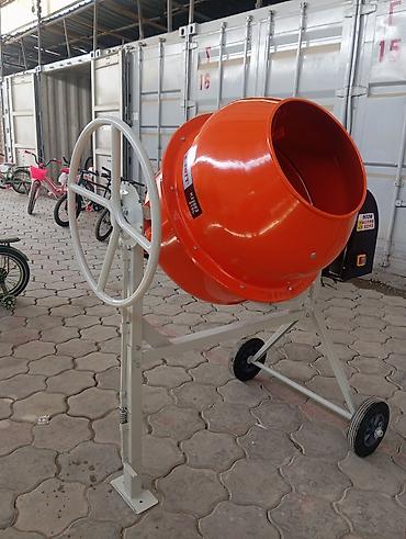 бочки кубовые: Бетономешалка Гравитационная, Средняя (150 - 300 л), Новый — 8