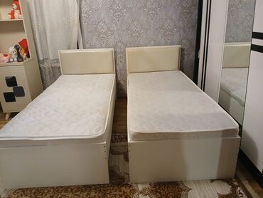 1 kub metr taxta nece hesablanması: Tek neferlik çarpayı 2 edet uzunlugu 2 netir eni 90 santı idel