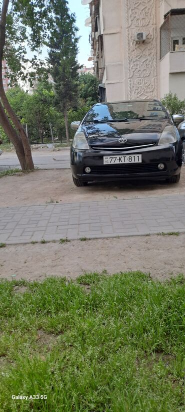 toyota land kruzer: Toyota Prius: 1.5 l | 2008 il Sedan