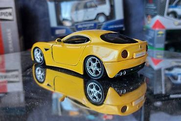 Avtomobil modelləri: Коллекционная модель ALFA ROMEO 8C Competizione Yellow 2007 Scale — 8