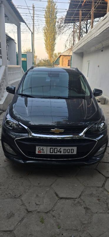 полированная машина: Chevrolet Spark: 2019 г., 1 л, Автомат, Бензин, Хетчбек