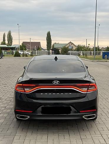 Продажа авто: Hyundai Grandeur: 2018 г., 3 л, Автомат, Газ, Седан — 8