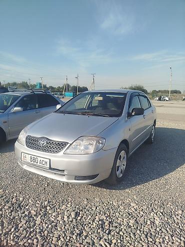 дви: Toyota Corolla: 2002 г., Автомат, Бензин, Седан — 1