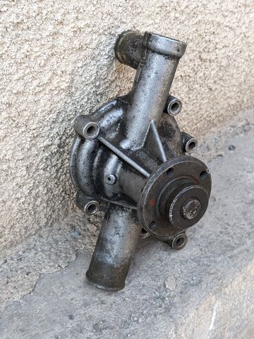 Помпы: Помпа BMW 1976 г., Б/у, Оригинал — 7