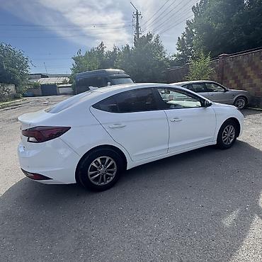 Hyundai: Hyundai Avante: 2019 г., 1.6 л, Автомат, Бензин — 9