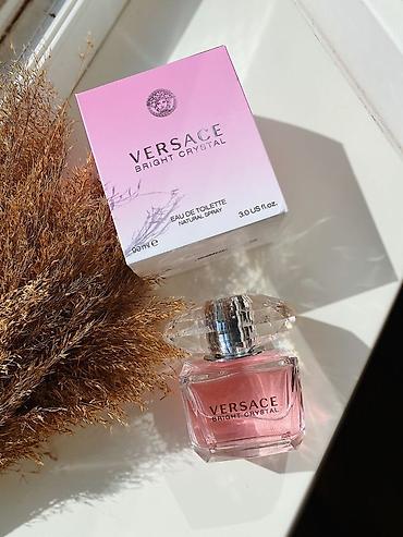 Парфюмерия: VERSACE Bright Crystal — женская туалетная вода Аромат: - Верхние — 14