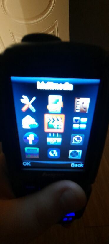nokia n900: Telefonun heç bir problemi yoxdur vatsap fecbuk amma işləmir