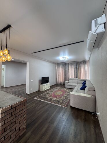 Продажа домов: Дом, 103 м², 4 комнаты, Агентство недвижимости, Евроремонт — 1