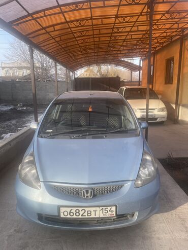 Honda: Honda Fit: 2002 г., 1.5 л, Вариатор, Бензин