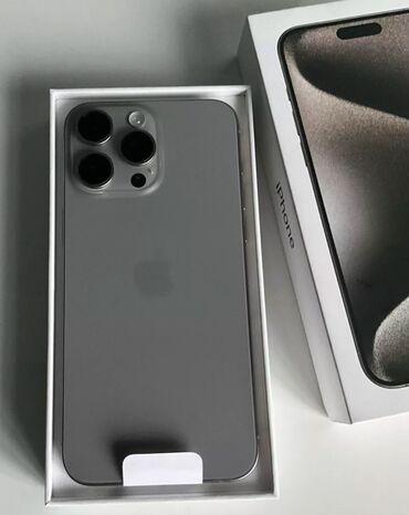 Apple iPhone: IPhone 15 Pro Max, Б/у, 256 ГБ, Серебристый, Чехол, Коробка, 95 %