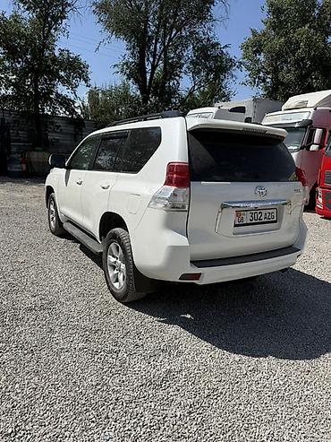керме тоо: Toyota Land Cruiser Prado: 2012 г., Жол тандабас — 4