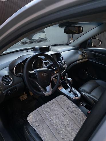 Chevrolet: Chevrolet Cruze: 2010 г., 1.6 л, Автомат, Бензин, Седан — 2