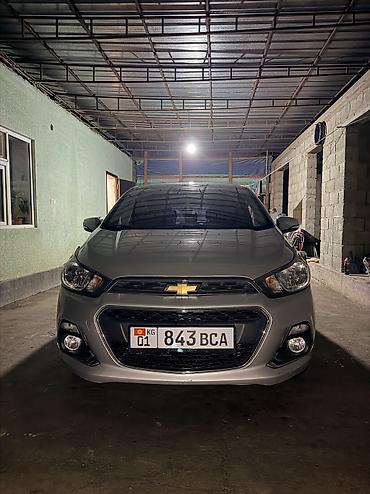 Chevrolet Spark: 2017 г., 1 л, Вариатор, Бензин