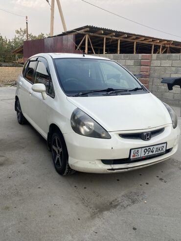кырыло: Honda Fit: 2001 г., 1.3 л, Вариатор, Бензин, Хэтчбэк