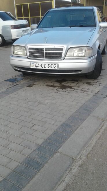 bankda girov masinlarin satisi: Mercedes-Benz C-Class: 1.8 l | 1994 il Sedan