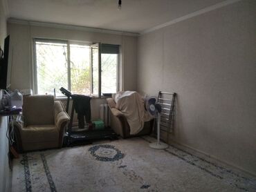 сдаю квартиру на долгий срок в аламедине: 2 комнаты, 52 м², 104 серия, 1 этаж, Евроремонт